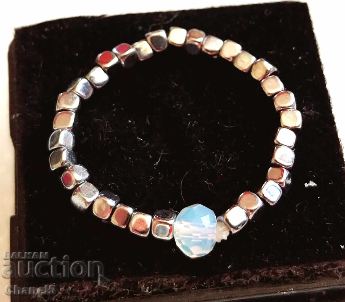 GENTLE RING WITH MOONSTONE AND STEEL (952) with price 17.00 BGN | € 8.69 GENTLE RING WITH MOONSTONE AND STEEL (952) with price 17.00 BGN | € 8.69