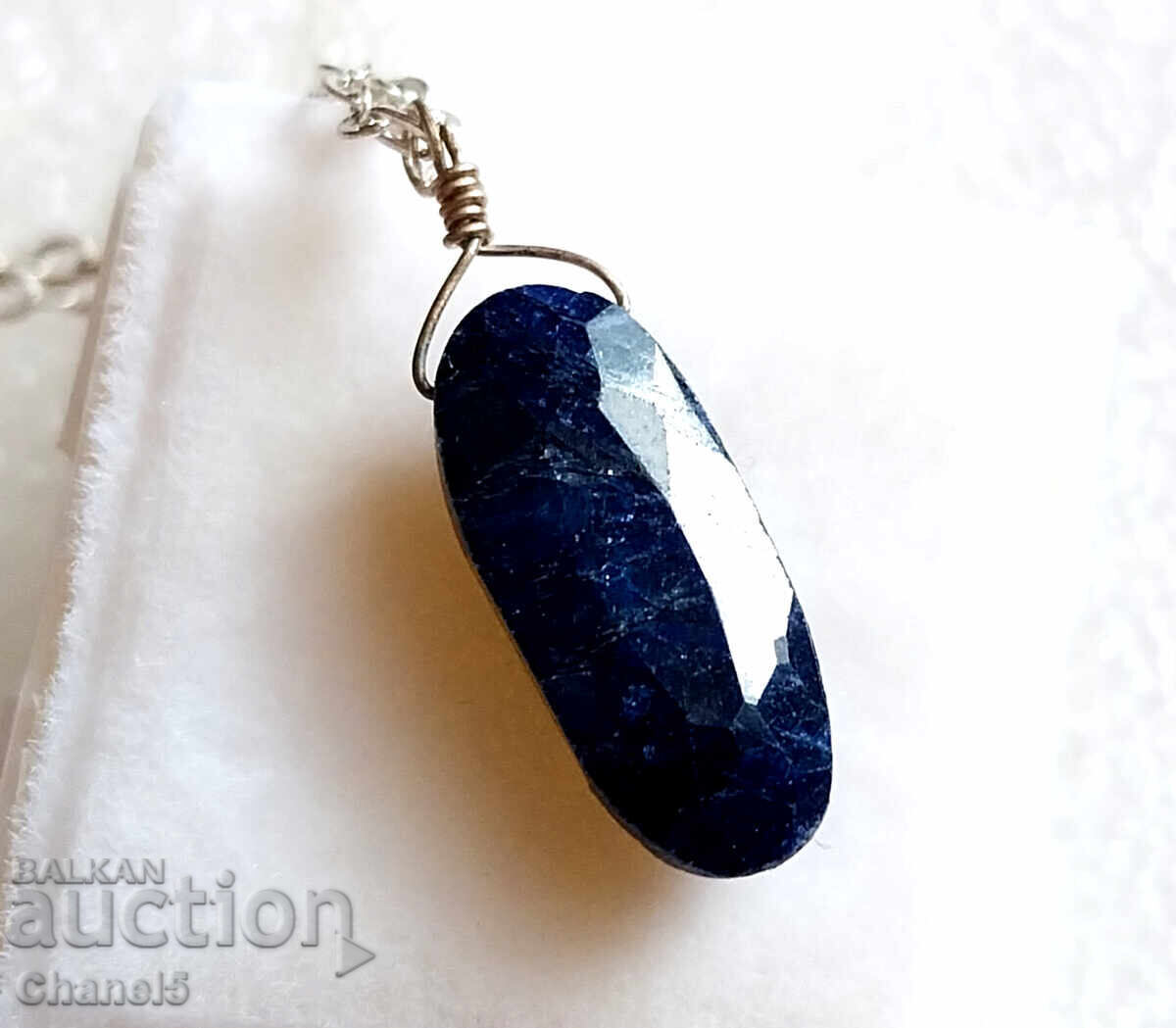 Delivery of MEDALLION with NATURAL SAPPHIRE AND SILVER 925 (953) Delivery of MEDALLION with NATURAL SAPPHIRE AND SILVER 925 (953)