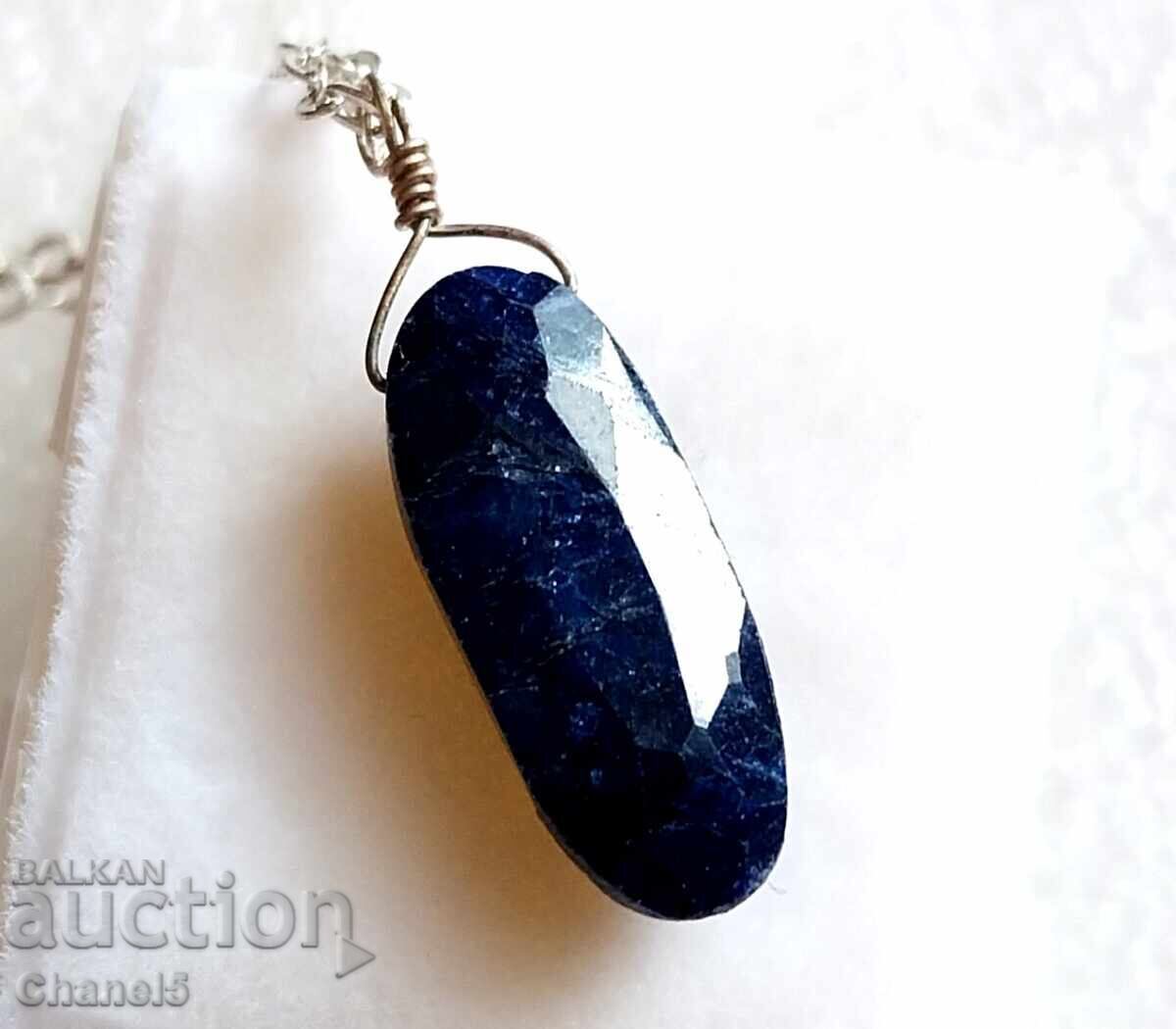 Auction MEDALLION with NATURAL SAPPHIRE AND SILVER 925 (954) Auction MEDALLION with NATURAL SAPPHIRE AND SILVER 925 (954)