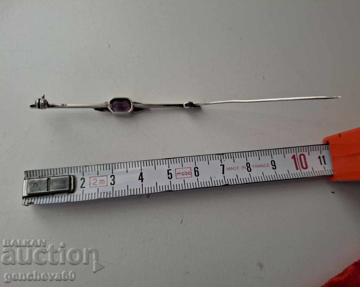 Delivery of Old brooch, pin with amethyst, silver 835 Delivery of Old brooch, pin with amethyst, silver 835