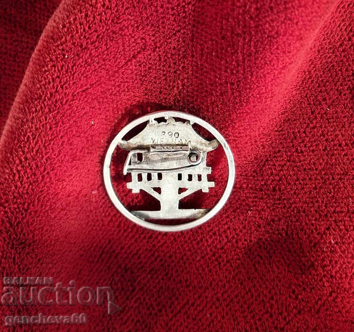 Rare old badge, brooch Vietnam silver, markings with price 21.00 BGN | € 10.74 Rare old badge, brooch Vietnam silver, markings with price 21.00 BGN | € 10.74