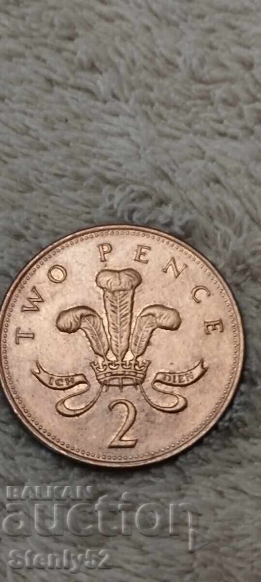 Delivery of 2 pence with the face of Elizabeth II from 1997, 2000 Delivery of 2 pence with the face of Elizabeth II from 1997, 2000