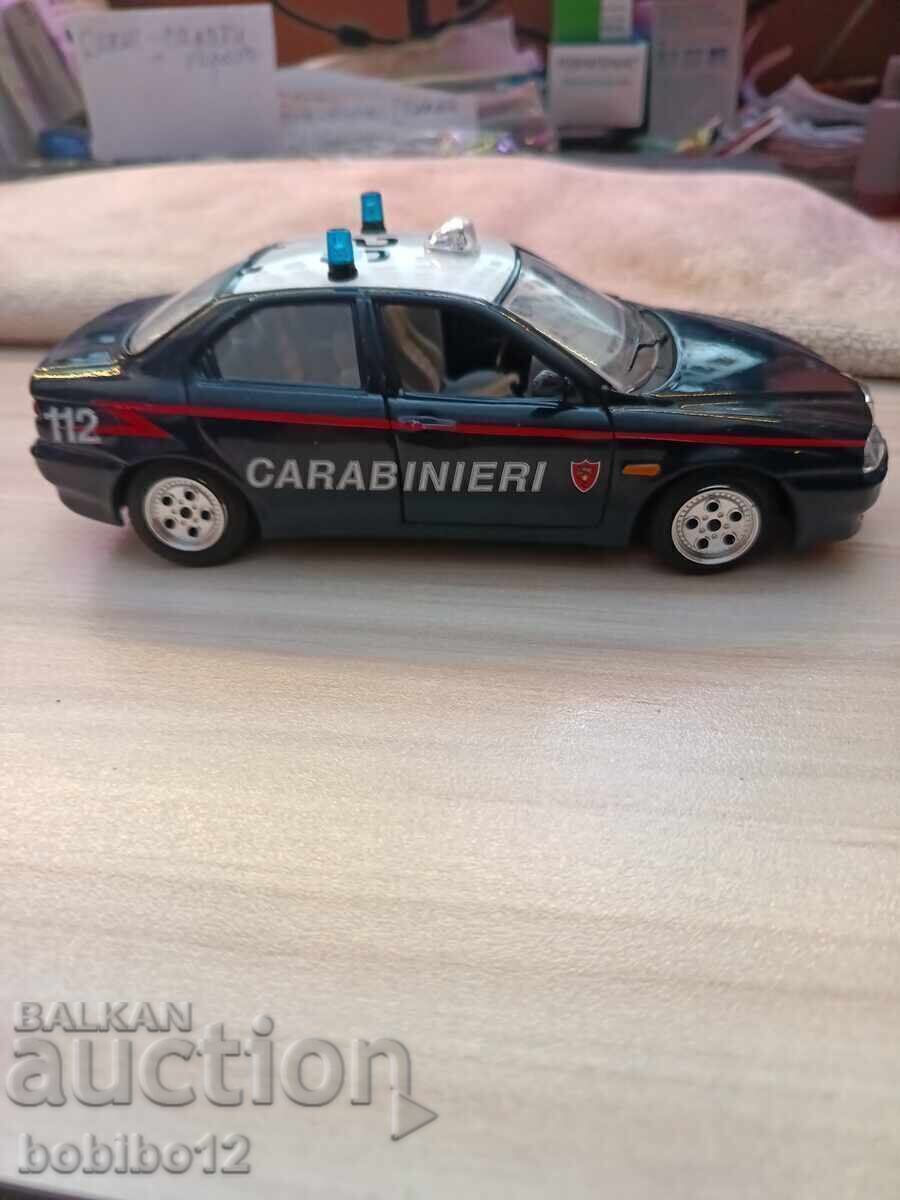 Παράδοση Μεταλλικό αυτοκίνητο Alfa Romeo Carabinieri Παράδοση Μεταλλικό αυτοκίνητο Alfa Romeo Carabinieri