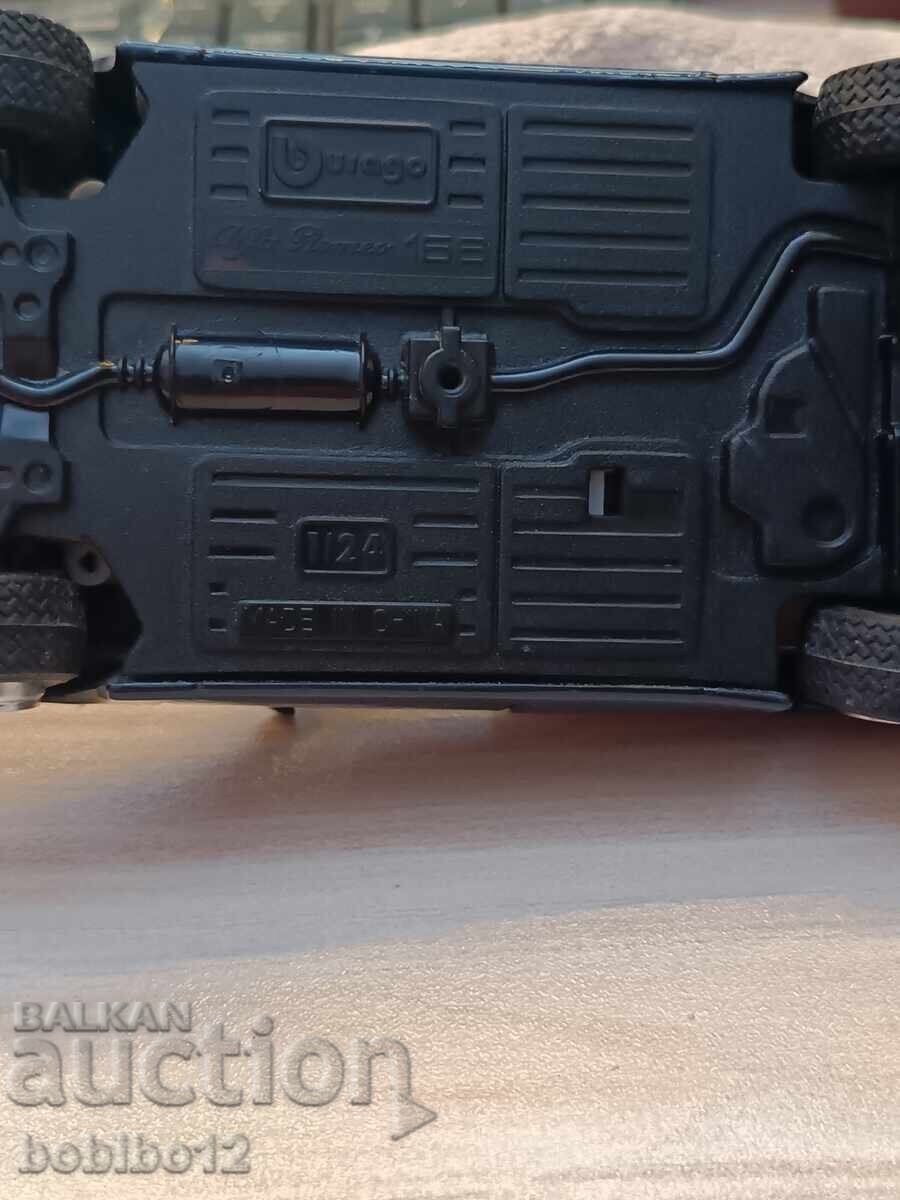 Μεταλλικό αυτοκίνητο Alfa Romeo Carabinieri - 7 Μεταλλικό αυτοκίνητο Alfa Romeo Carabinieri - 7