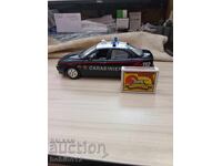 Mașină din metal Alfa Romeo Carabinieri