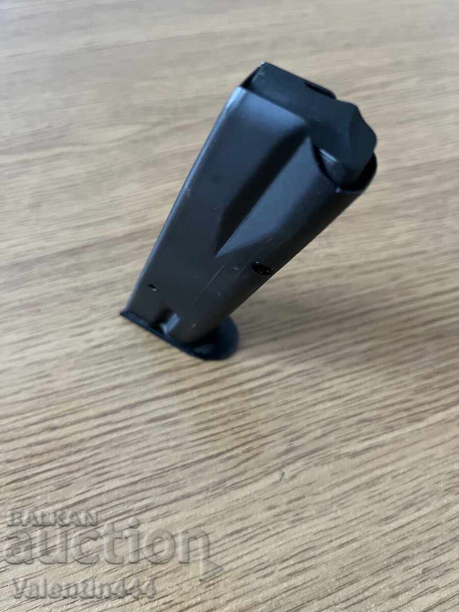 Auction Magazine for pistol "ChZ - 85", cal. 9x19mm Auction Magazine for pistol "ChZ - 85", cal. 9x19mm