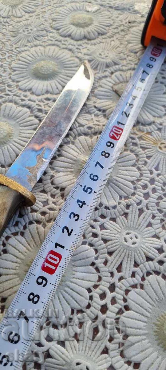 An old knife with price 50.00 BGN | € 25.56