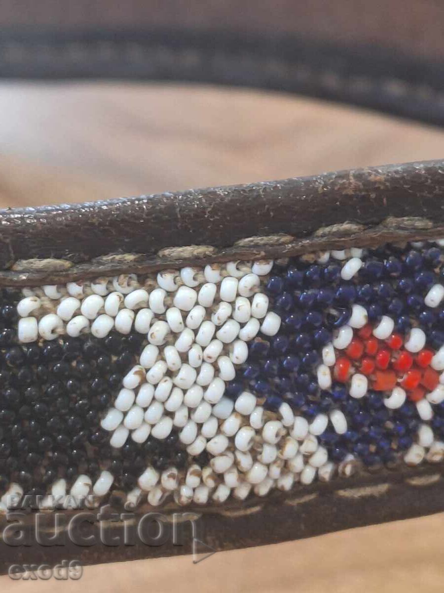 Renaissance silver buckle, leather belt, beads. - 5