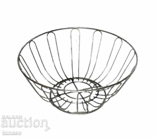 Old wire fruit basket Old wire fruit basket
