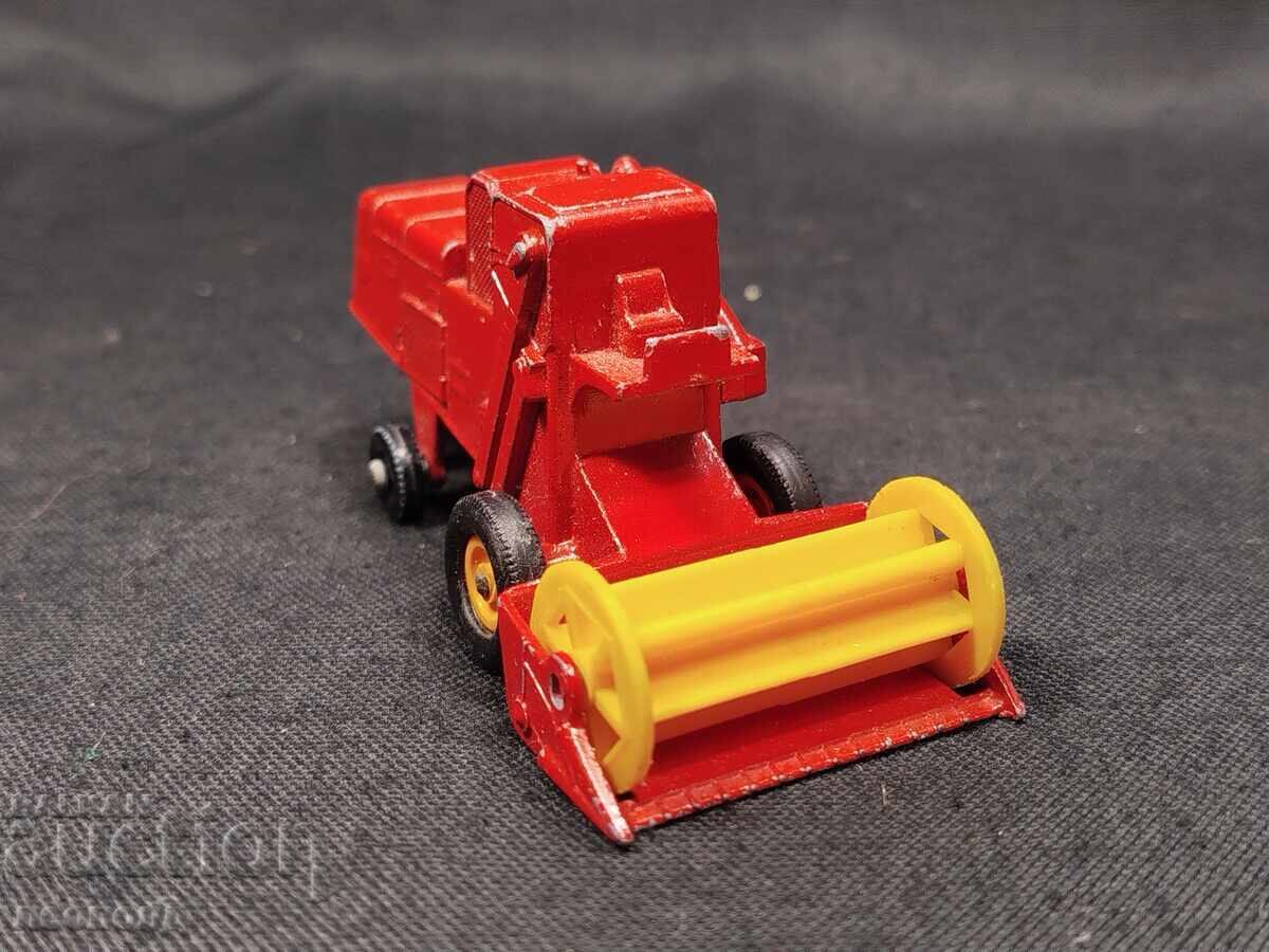 OLD RETRO METAL WHEEL MATCHBOX ENGLAND CLAAS HARVESTER - 5