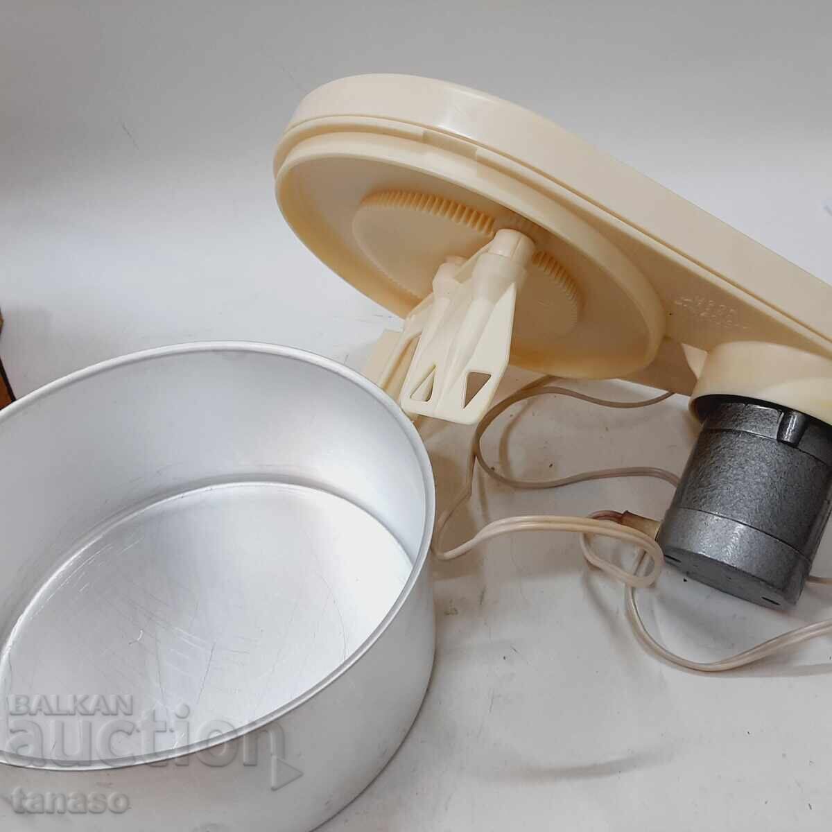 Old Soviet ice cream machine Electric freezer (9.4) - 6