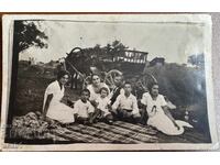 Picnic în familie la mănăstire 1924