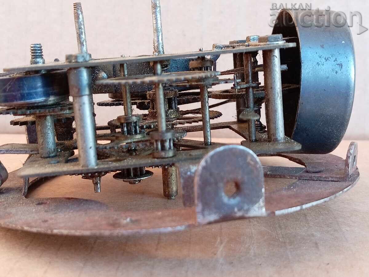 Mașină de epocă cu ceas cu alarmă fabricată în SUA - 7 Mașină de epocă cu ceas cu alarmă fabricată în SUA - 7