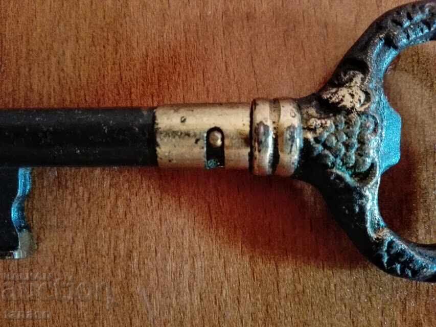 Old brass corkscrew - key(9.3) - 7 Old brass corkscrew - key(9.3) - 7