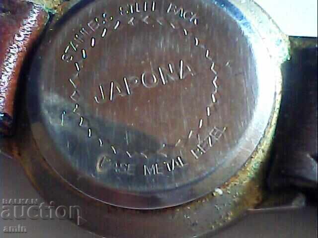 2 old 4-hour watches work, batteries are good - 6