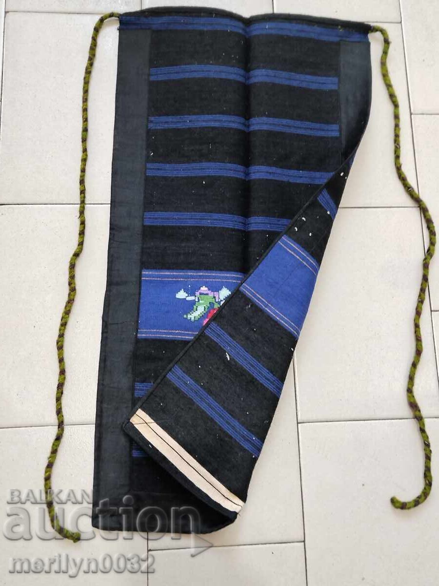 Auction Vintage handmade apron Auction Vintage handmade apron