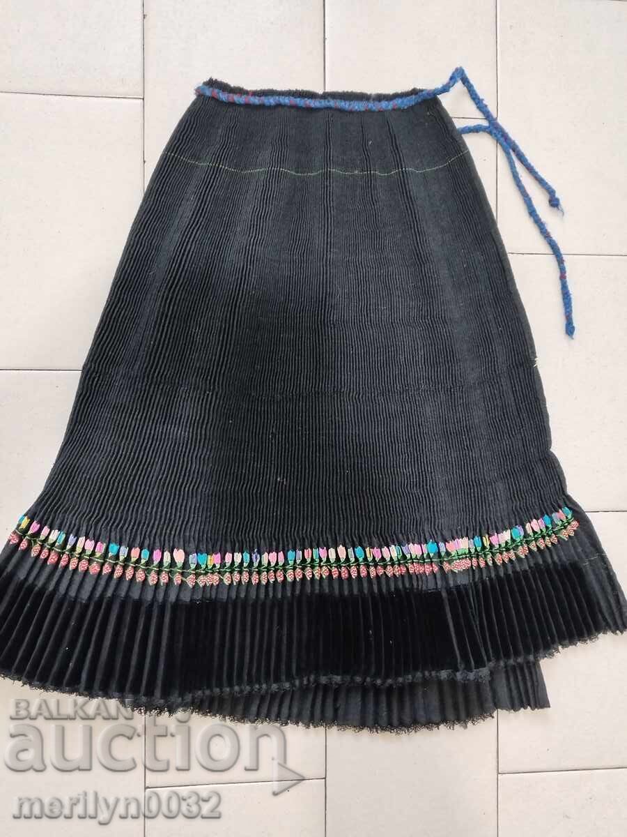 Old squealing costume with bruchnik embroidery - 5 Old squealing costume with bruchnik embroidery - 5