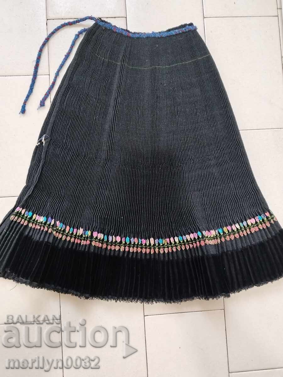 Old squealing costume with bruchnik embroidery - 7 Old squealing costume with bruchnik embroidery - 7