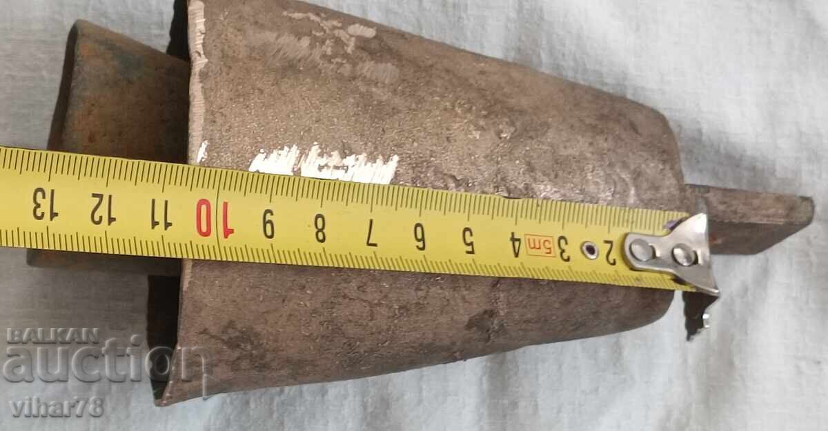 Стар чан с цена 179.99 лв. | € 92.03 Стар чан с цена 179.99 лв. | € 92.03