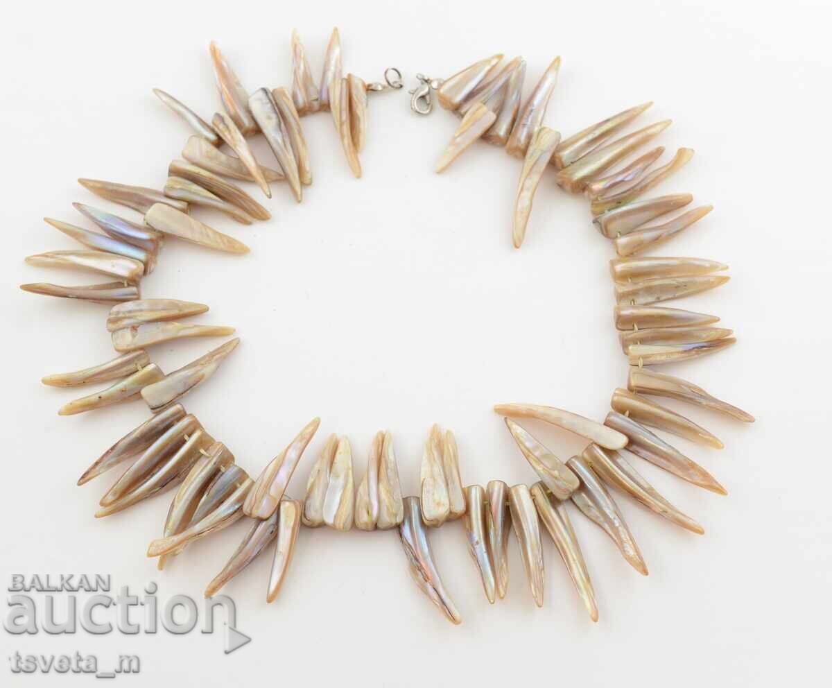 Colier, colier din sidef natural