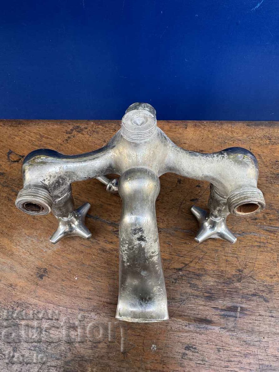 Livrarea Baterie baterie veche Livrarea Baterie baterie veche