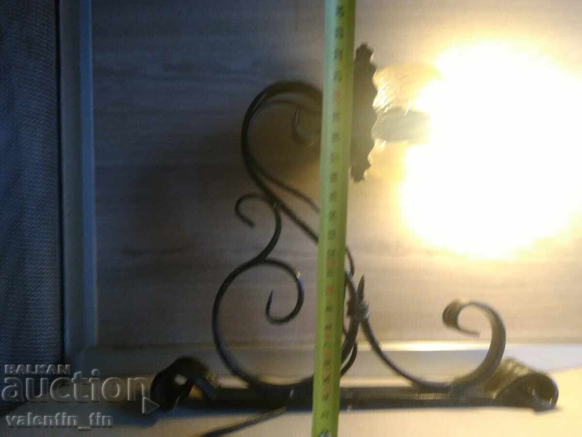 Delivery of Wrought iron wall lamp Delivery of Wrought iron wall lamp
