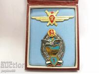 Bulgarian military pilot badge with box.