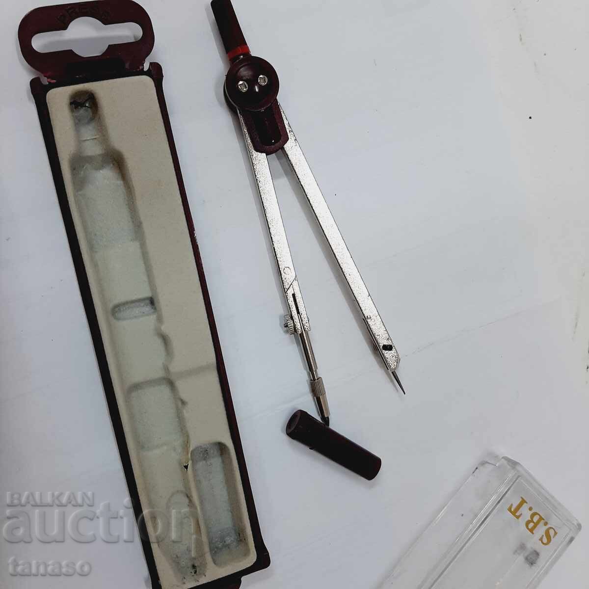 Auction Compass(9.5) Auction Compass(9.5)