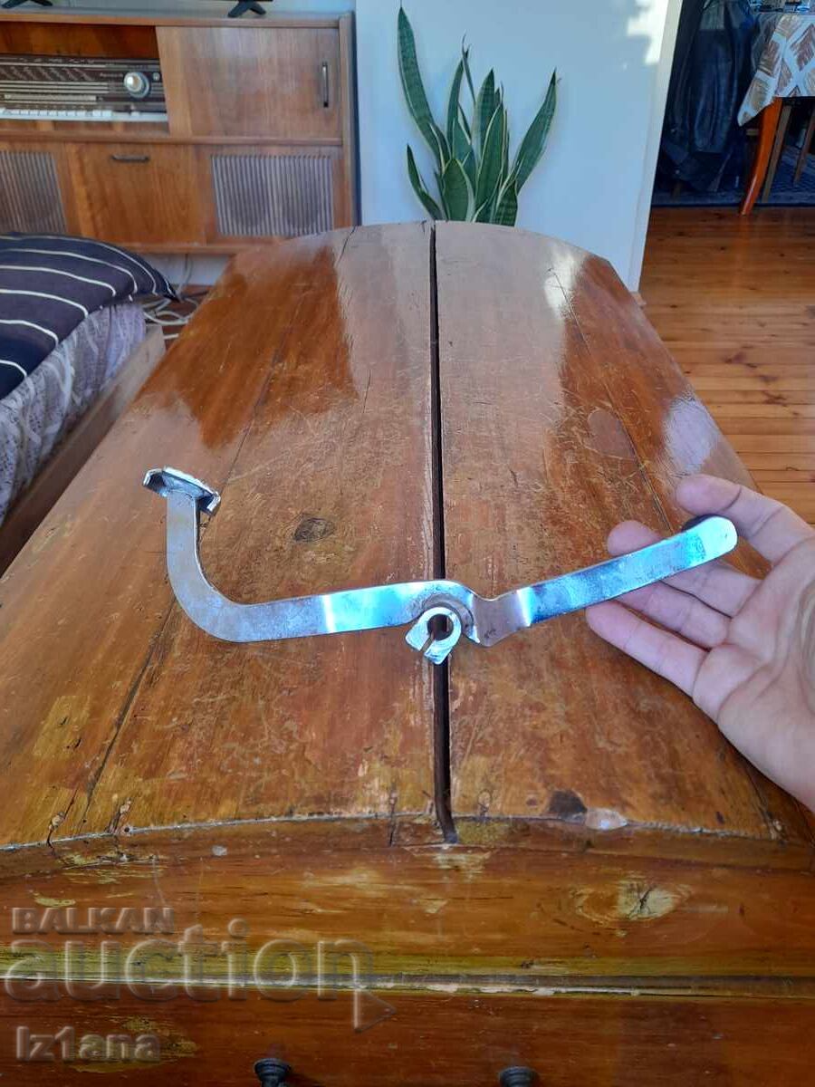 Δημοπρασία Παλιός μοχλός ταχυτήτων για μοτοσυκλέτα, μοτοσυκλέτα Δημοπρασία Παλιός μοχλός ταχυτήτων για μοτοσυκλέτα, μοτοσυκλέτα