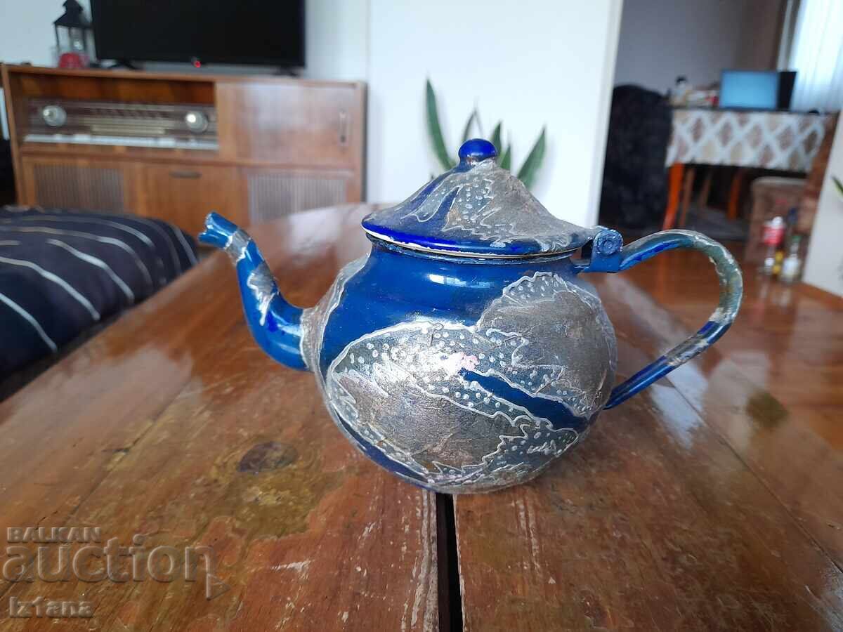 Ceainic vechi emailat Ceainic vechi emailat