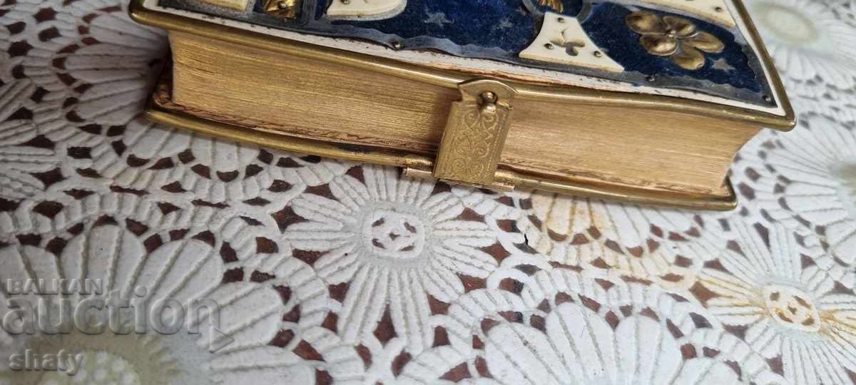 Delivery of Old bible.. Antique. Delivery of Old bible.. Antique.