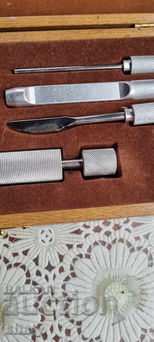 Old gun cleaning and maintenance kit. Pistol. with price 120.00 BGN | € 61.36 Old gun cleaning and maintenance kit. Pistol. with price 120.00 BGN | € 61.36