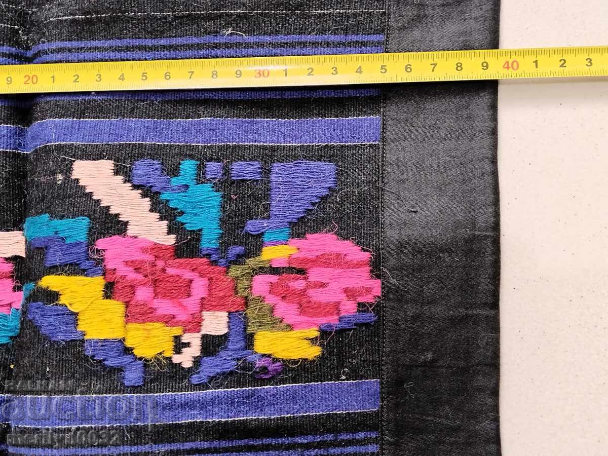 Delivery of Vintage handmade apron Delivery of Vintage handmade apron