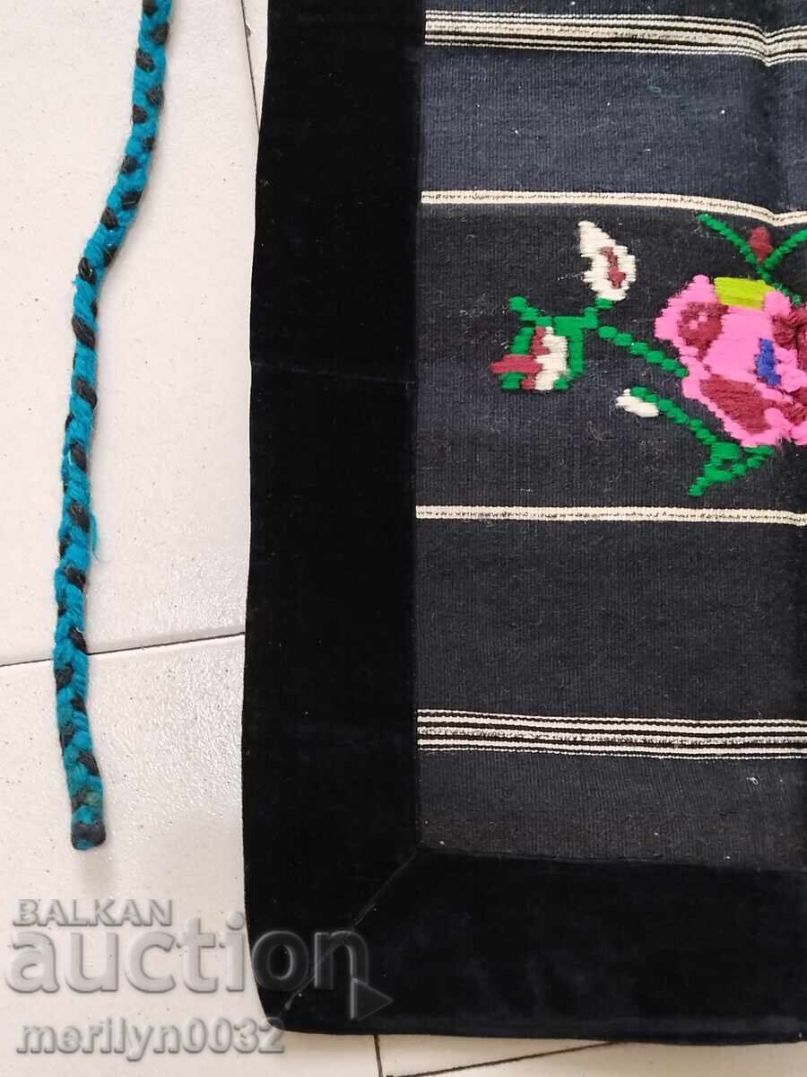 Vintage handmade apron with price 85.00 BGN | € 43.46 Vintage handmade apron with price 85.00 BGN | € 43.46