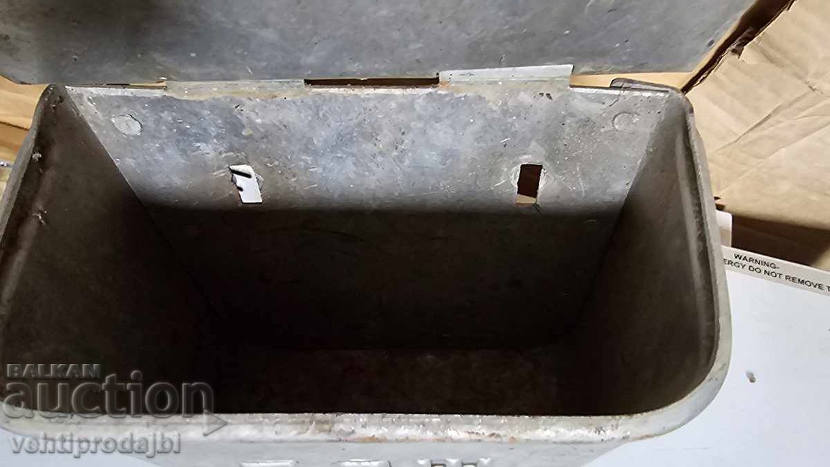 Auction BDZ ashtray Auction BDZ ashtray