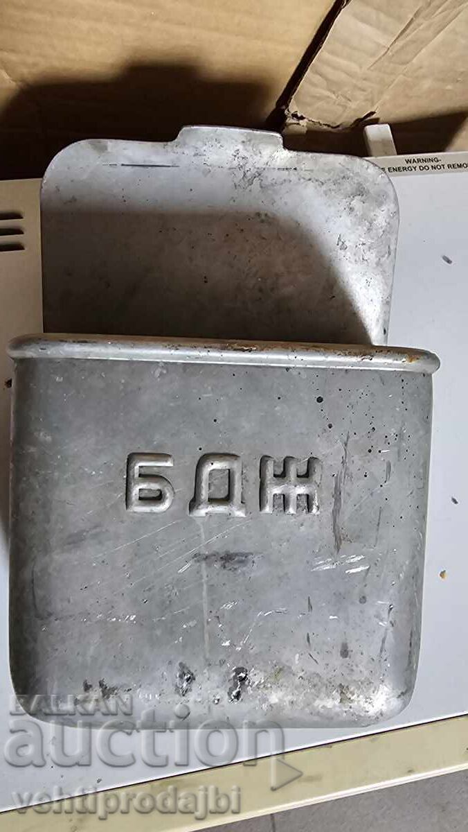 Delivery of BDZ ashtray Delivery of BDZ ashtray