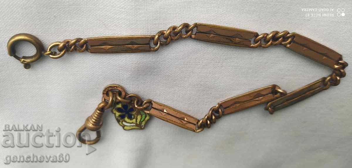 Old watch case with gilding, markings with price 50.00 BGN | € 25.56 Old watch case with gilding, markings with price 50.00 BGN | € 25.56