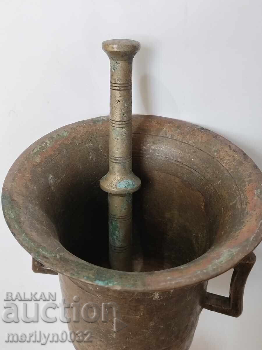 Old bronze mortar and pestle mortar pot for pounding with price 75.00 BGN | € 38.35
