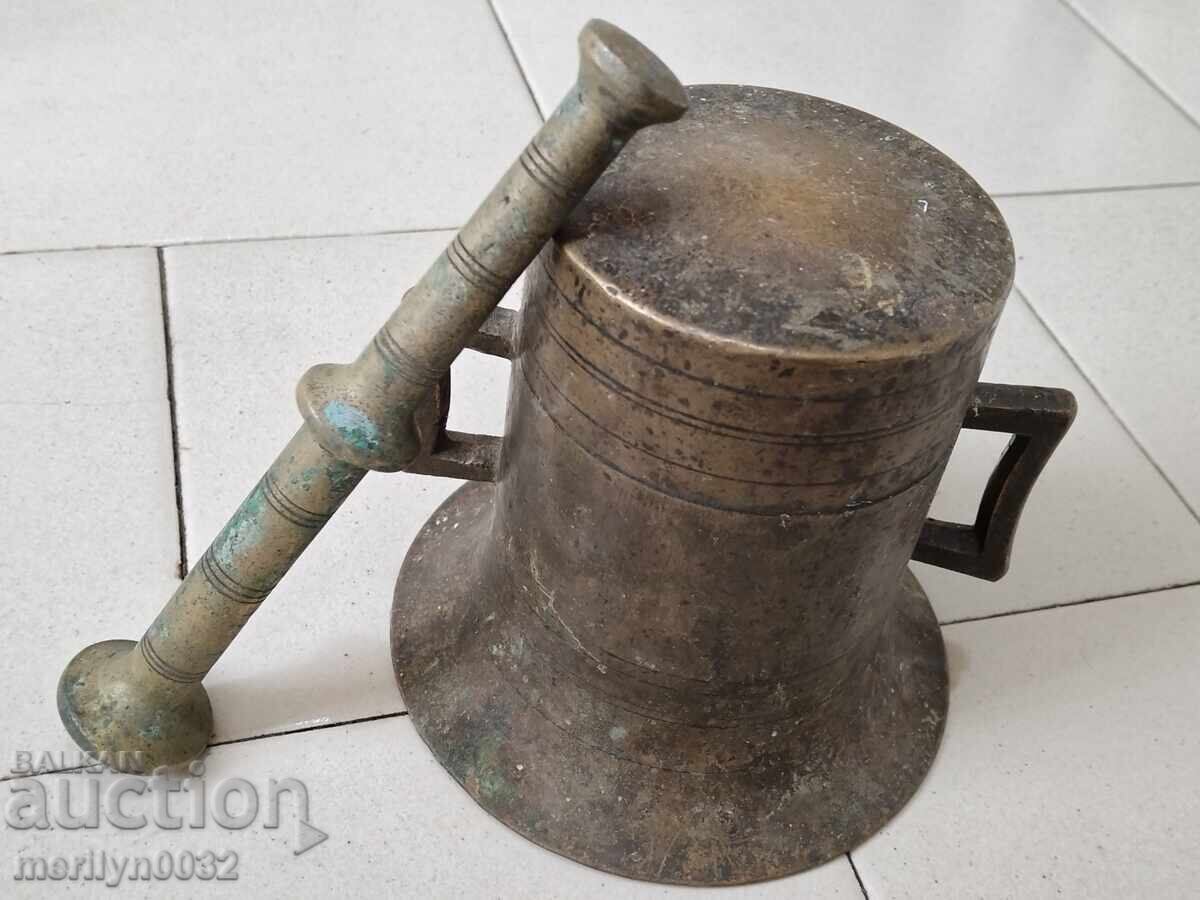 Auction  Old bronze mortar and pestle mortar pot for pounding