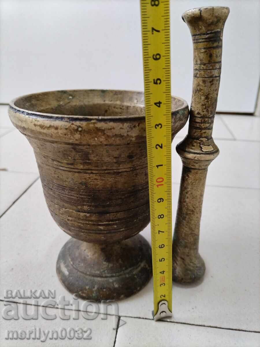 Old bronze mortar, mortar and pestle - 6 Old bronze mortar, mortar and pestle - 6