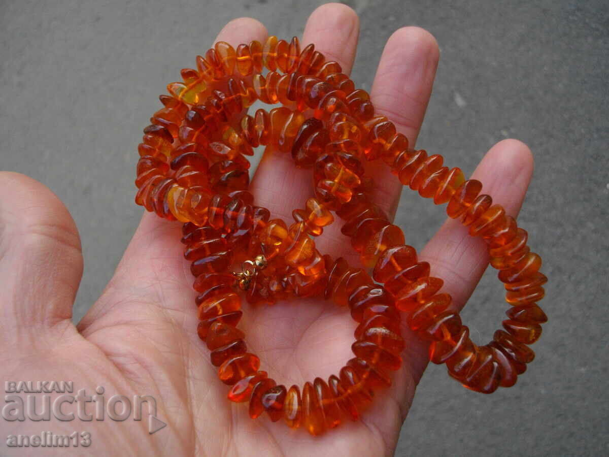 Delivery of NECKLACE NECKLACE NATURAL BALTIC AMBER Delivery of NECKLACE NECKLACE NATURAL BALTIC AMBER