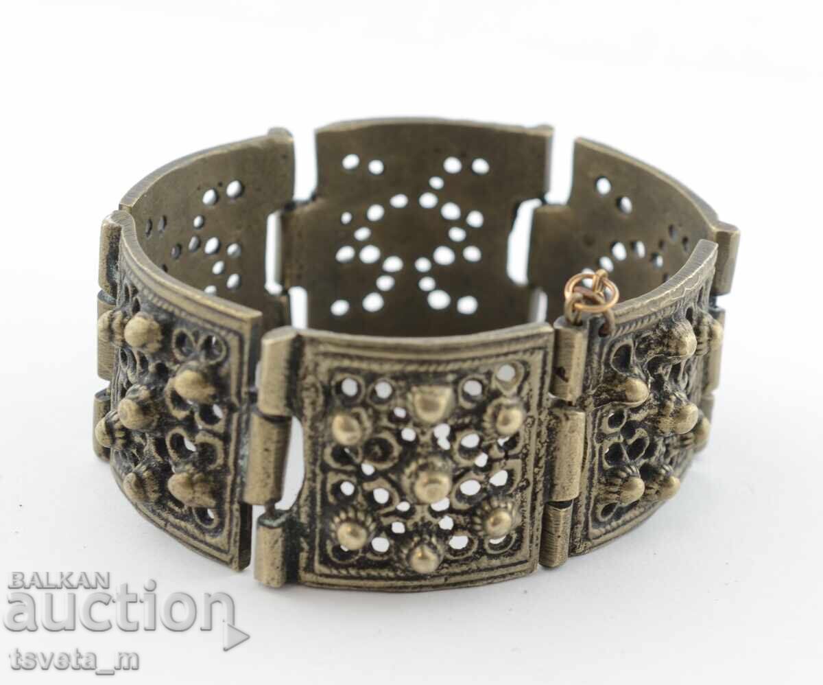 Ancient bracelet, FOLK COSTUME with price 35.00 BGN | € 17.90 Ancient bracelet, FOLK COSTUME with price 35.00 BGN | € 17.90