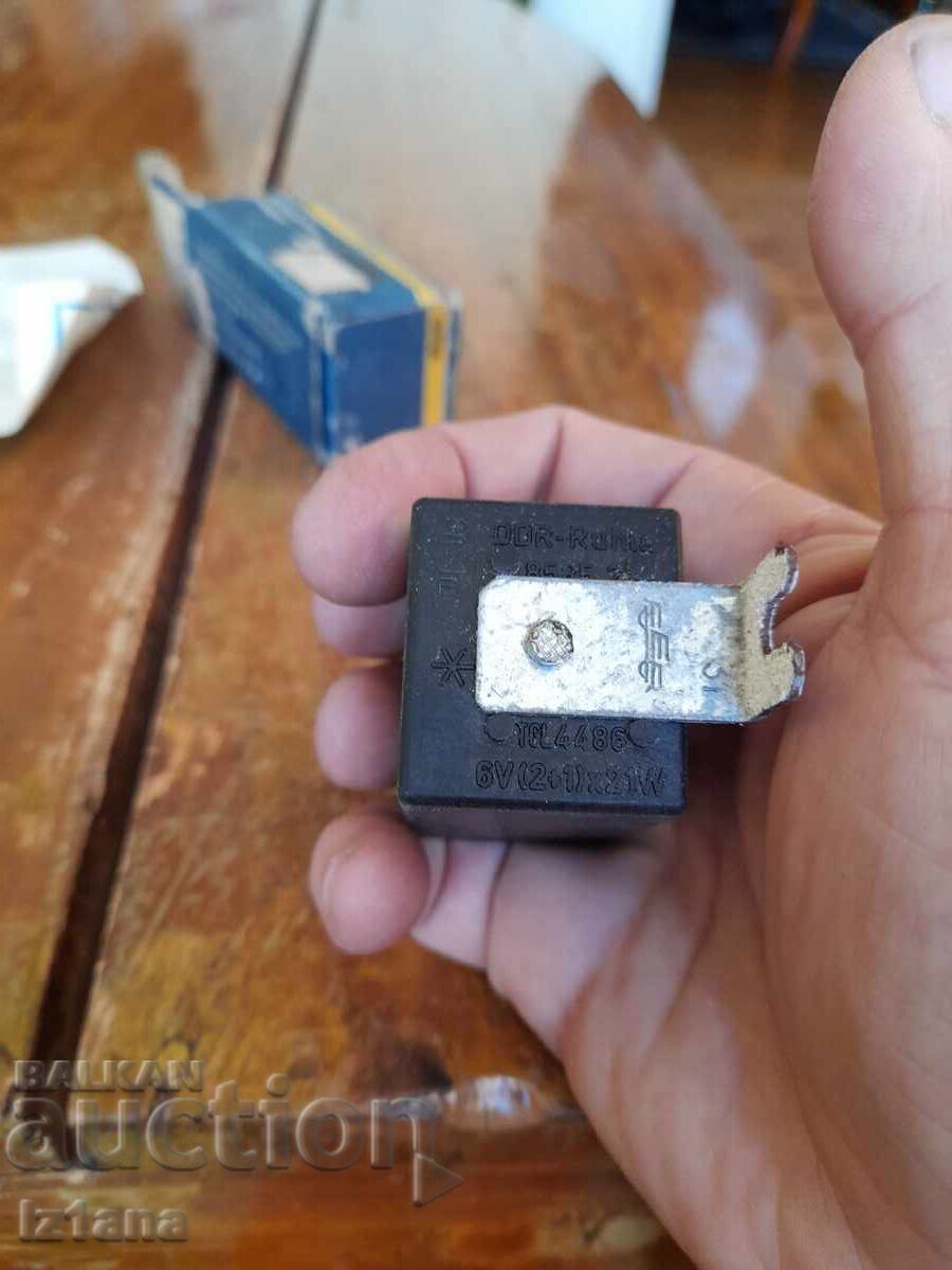 Old DDR Ruhla turn signal relay - 6 Old DDR Ruhla turn signal relay - 6