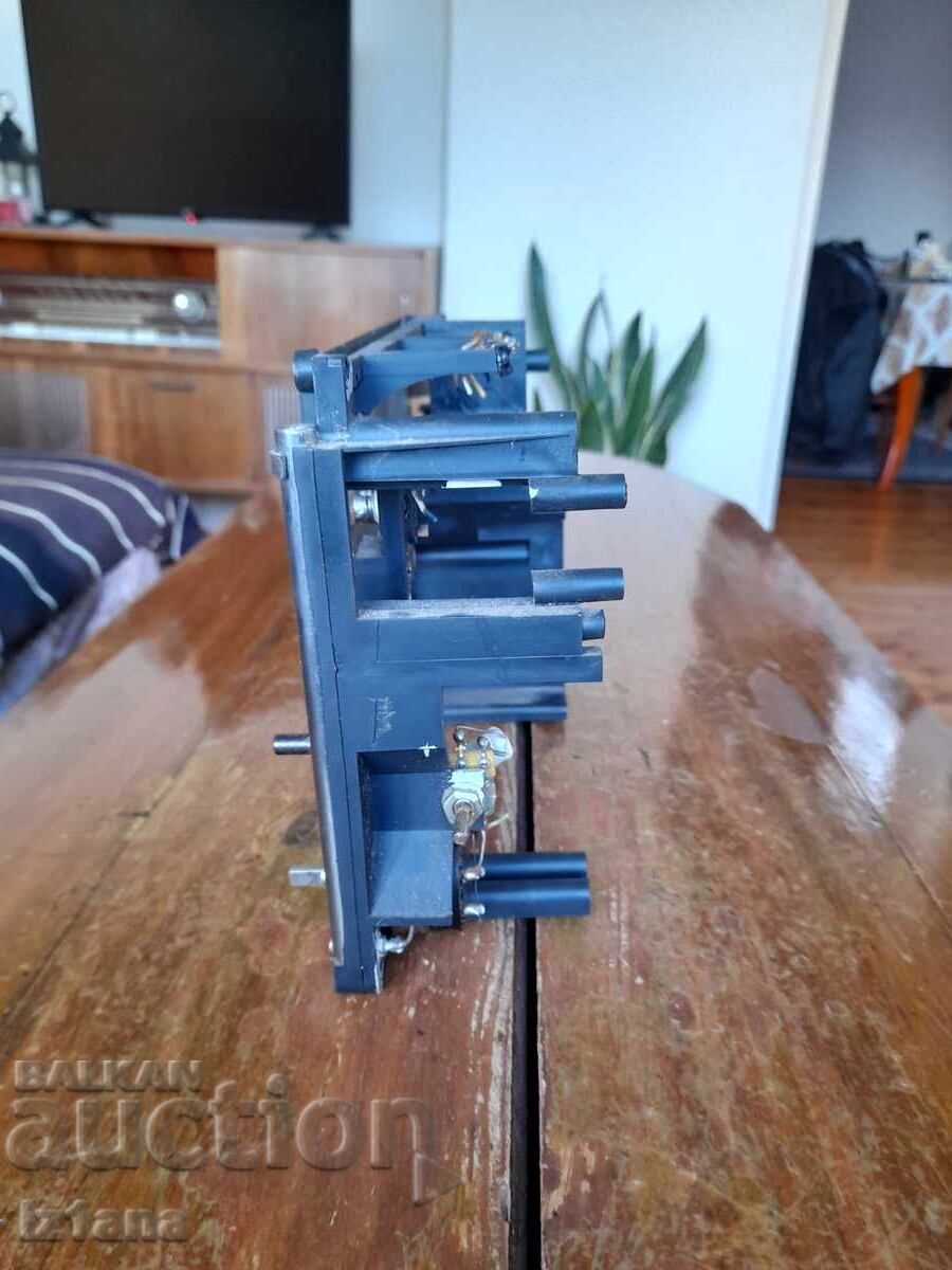 Old box Vef,Vef - 5 Old box Vef,Vef - 5