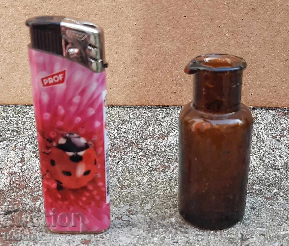 Αντίκα μπουκάλι μέρος μιας συλλογής με τιμή 10.00 BGN | € 5.11 Αντίκα μπουκάλι μέρος μιας συλλογής με τιμή 10.00 BGN | € 5.11