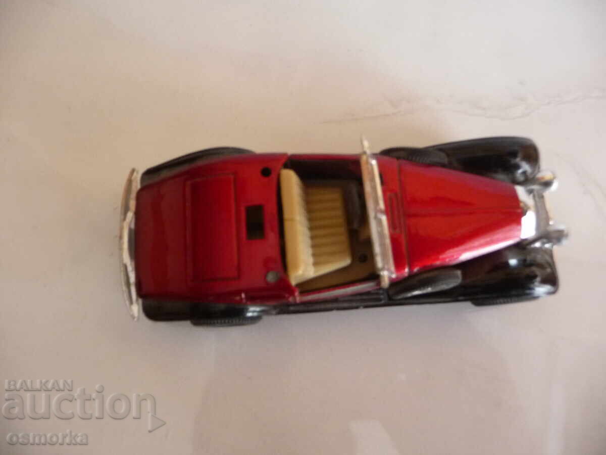 Auction Retro car 1932 Welly car old toy classic parts Auction Retro car 1932 Welly car old toy classic parts