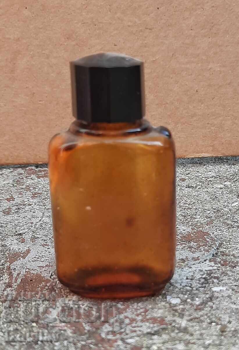 Antique bottle part of a collection with price 10.00 BGN | € 5.11 Antique bottle part of a collection with price 10.00 BGN | € 5.11