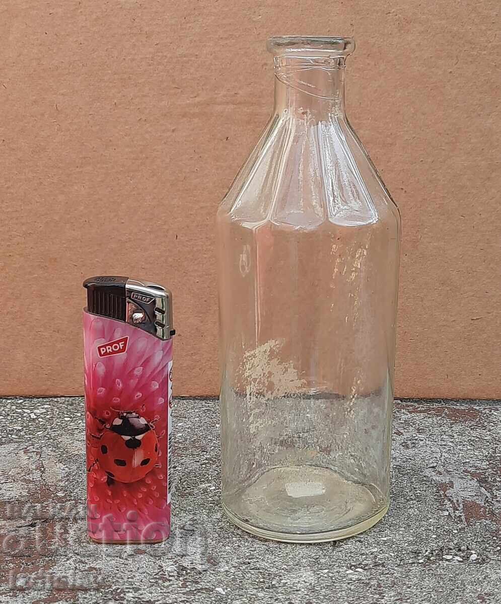 Antique bottle part of a collection with price 30.00 BGN | € 15.34 Antique bottle part of a collection with price 30.00 BGN | € 15.34