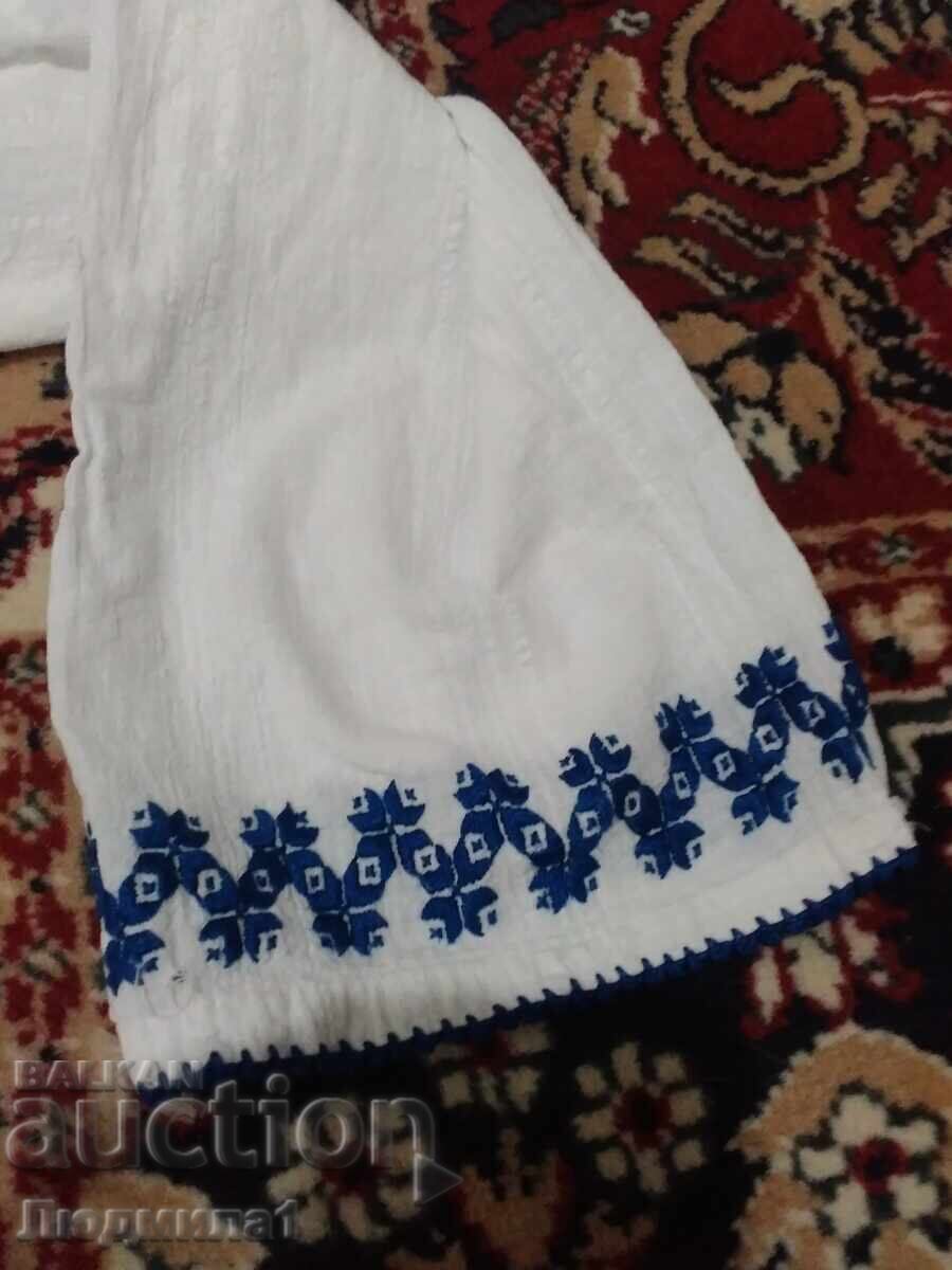 Delivery of AUTHENTIC OLD MEN'S SHIRT Delivery of AUTHENTIC OLD MEN'S SHIRT