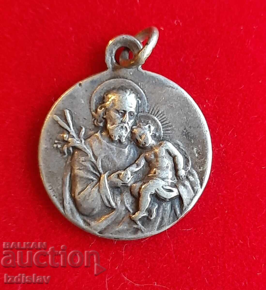 Religious French medallion St. Joseph and St. Archangel Michael Religious French medallion St. Joseph and St. Archangel Michael